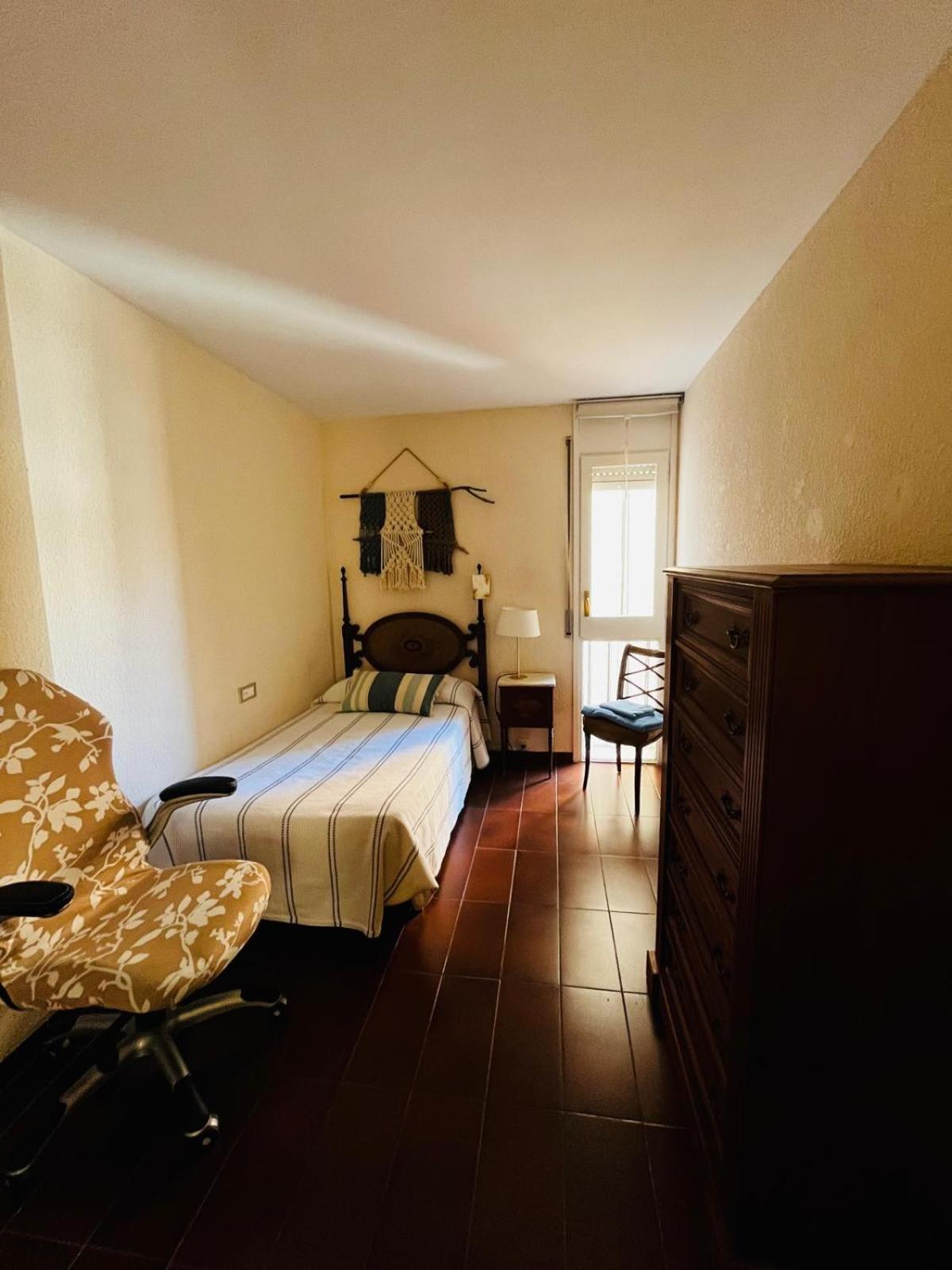 Acogedor Y Amplio Apartamento Familiar A Pie De Playa كالافيل المظهر الخارجي الصورة